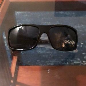 NEVER WORN Vonzipper Suplex Polarized Sunglasses